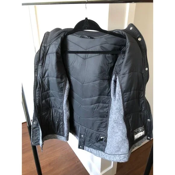 The North Face Girls Gray Down Coat w/ Hood - Size XL
